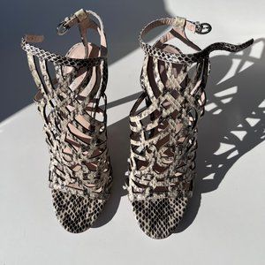 Elie Tahari  brand new pumps leather brown and beige